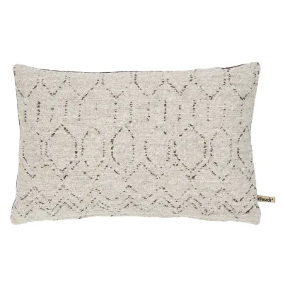 Claudi Maron EXCLUSIVE Off White